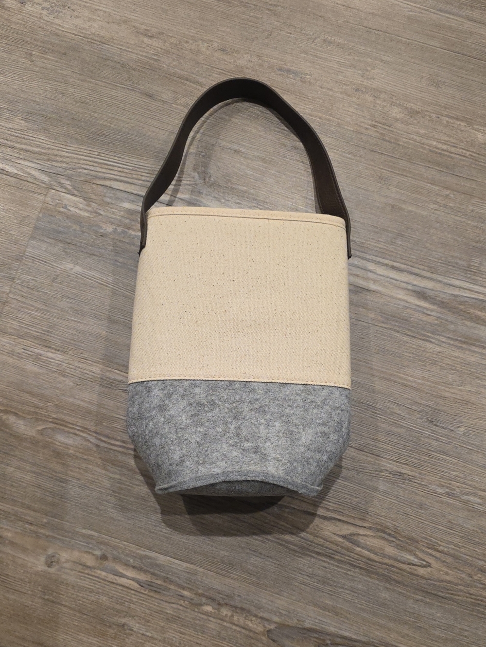 Thirty One Felt/Canvas Wine Tote